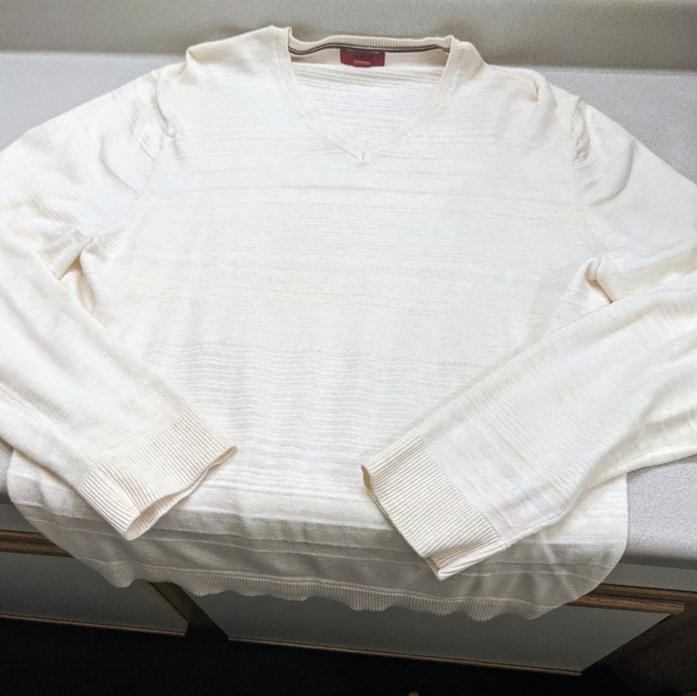 Alfani Slim Fit Ivory Men's lightweight Sweater